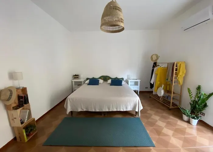 Mari Sea アパート