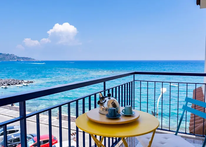 Mari Sea * ジャルディーニ・ナクソス