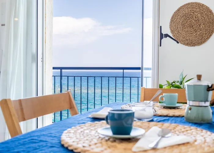 アパート Mari Sea