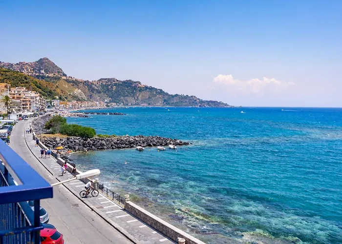 Mari Sea アパート *